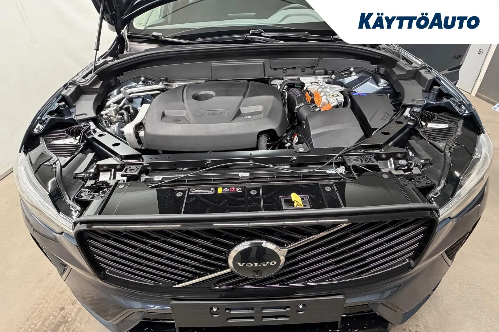 Volvo XC60 SRU-428 carousel image