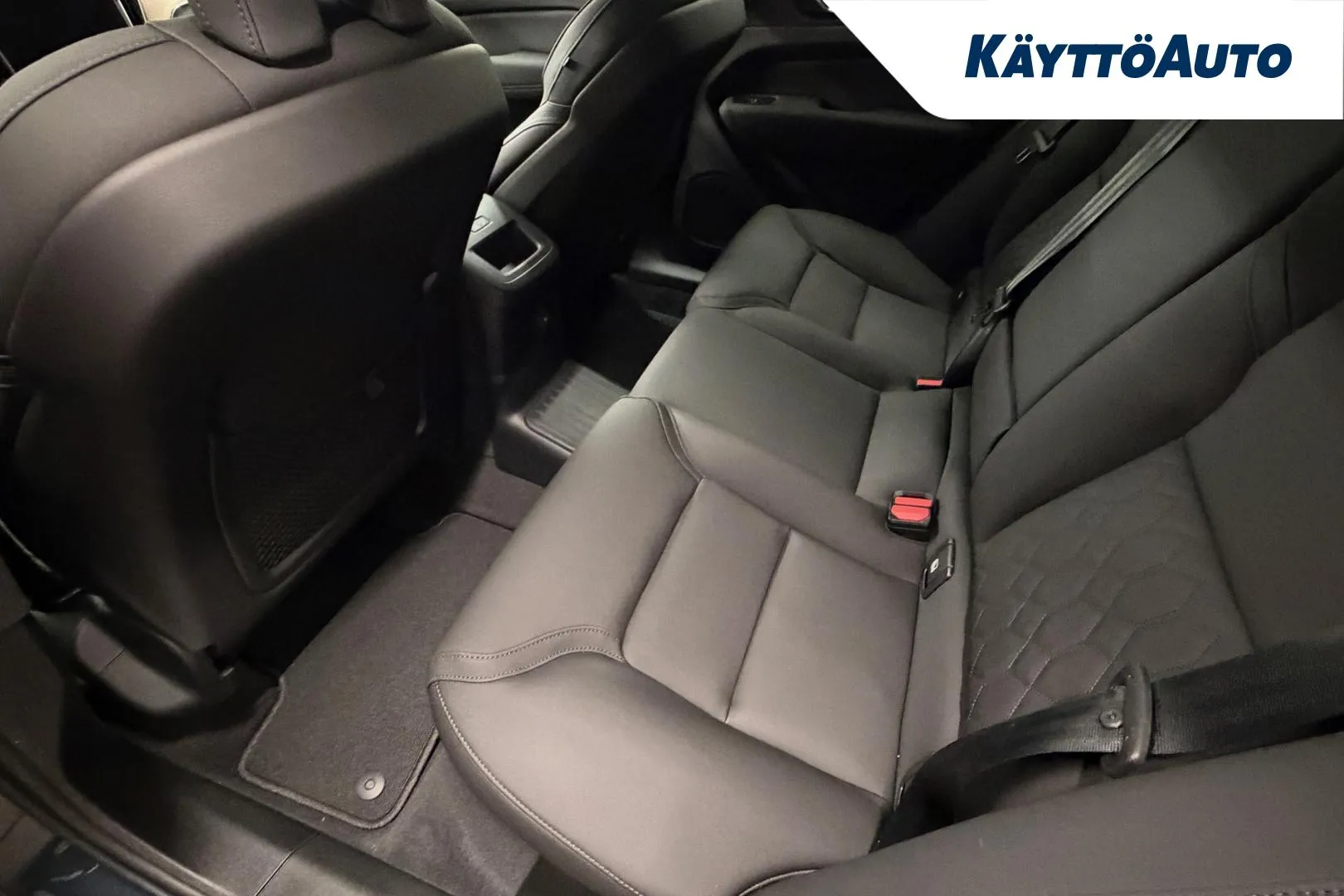 Volvo XC60 SRU-435 carousel image