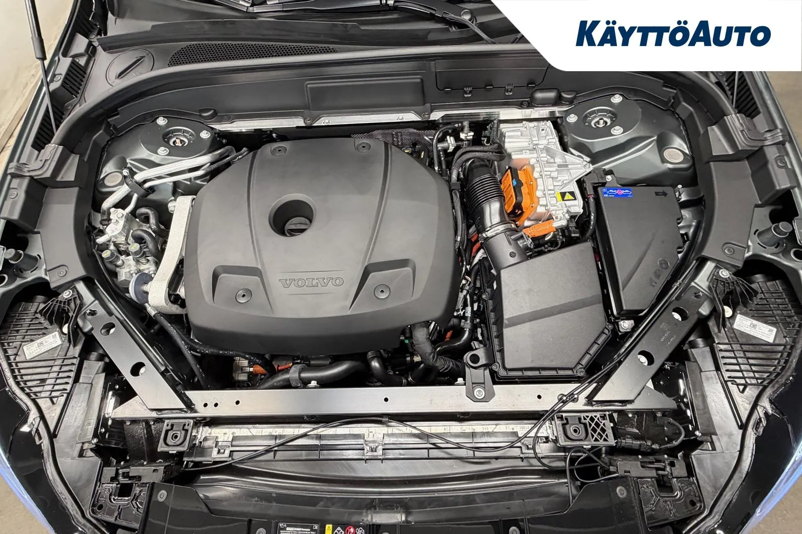 Volvo XC60 XTO-135 carousel image