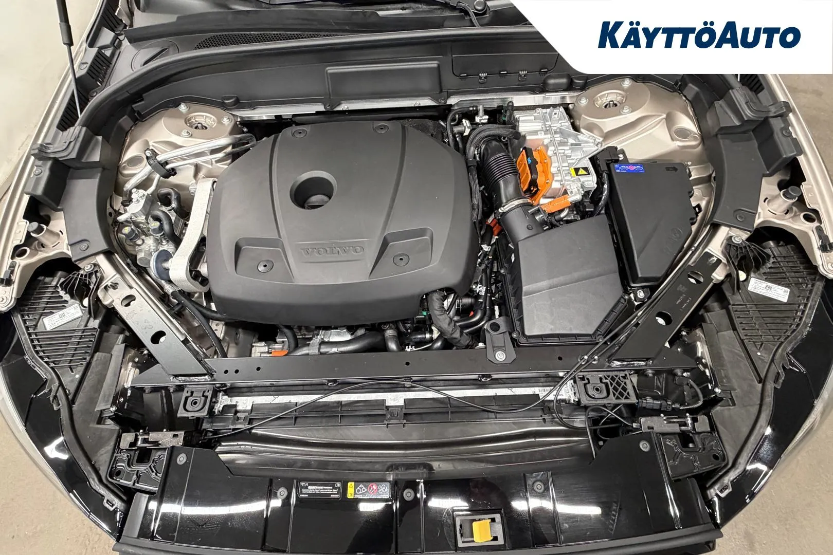 Volvo XC60 XTS-291 carousel image