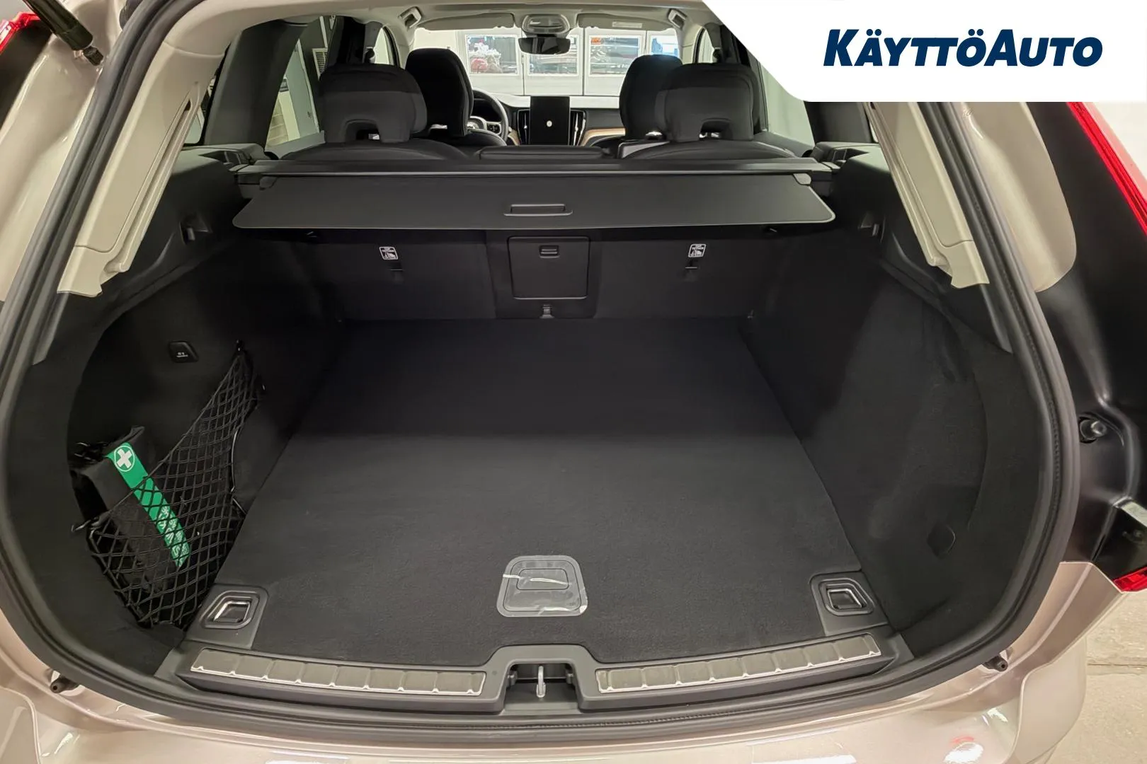 Volvo XC60 XTS-291 carousel image