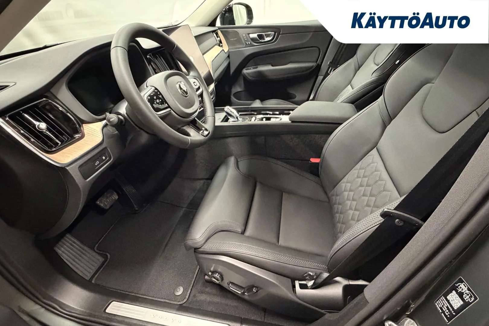 Volvo XC60 XTS-301 carousel image