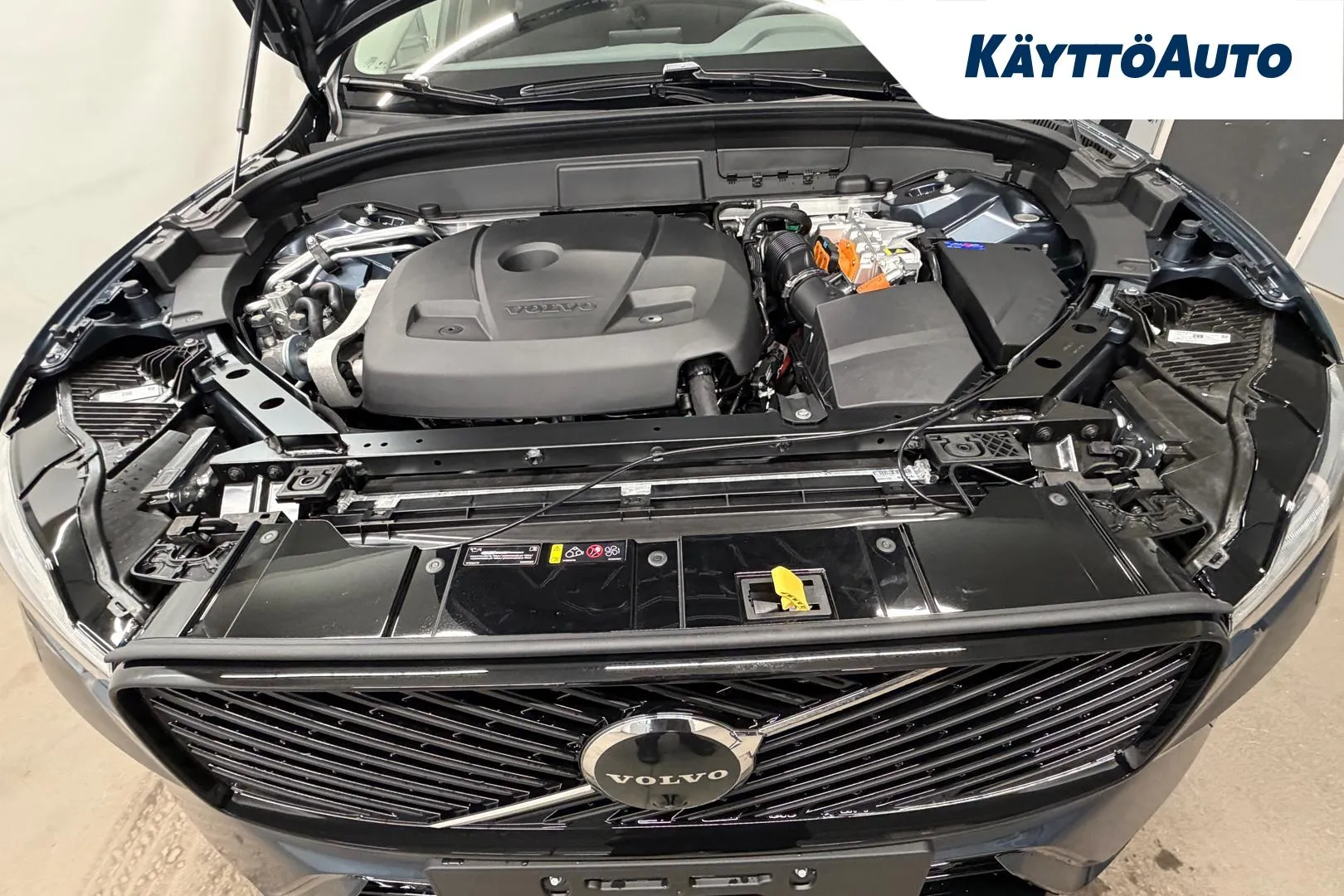 Volvo XC60 XTS-976 carousel image