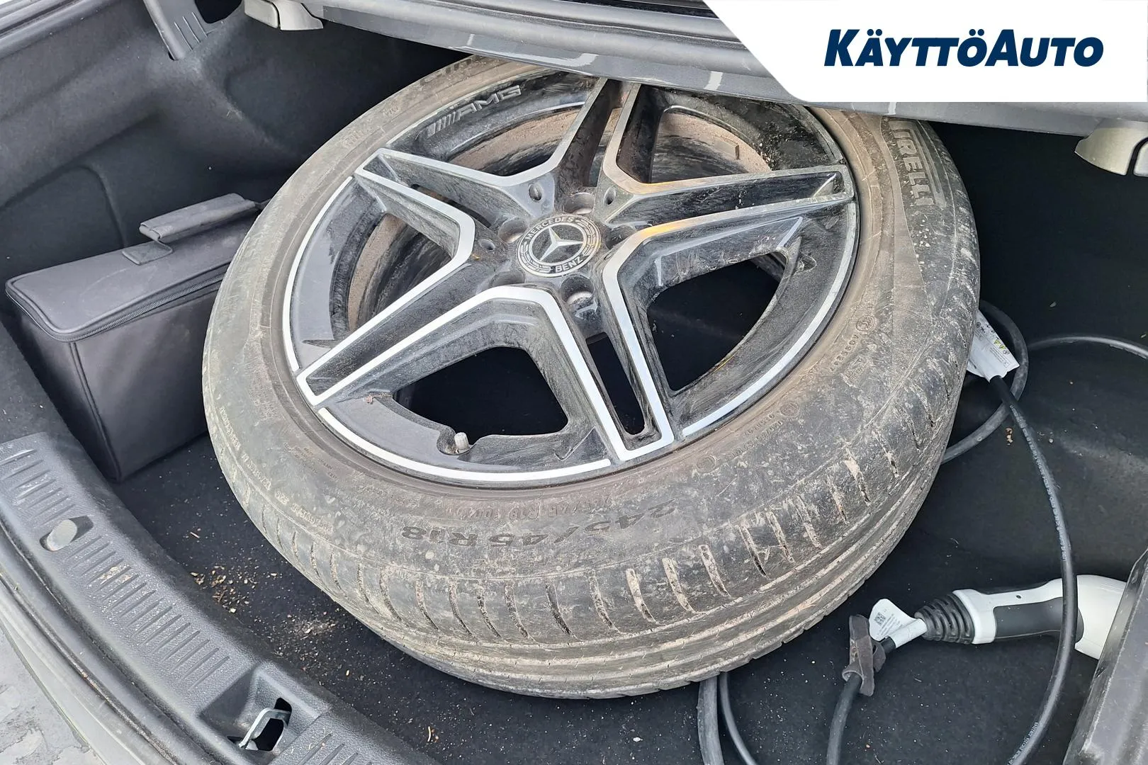 MERCEDES-BENZ E GON-410 carousel image