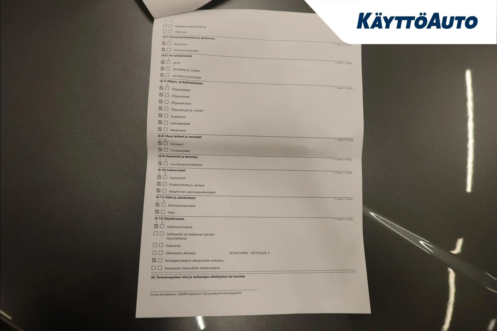 NISSAN Leaf YXL-937 carousel image