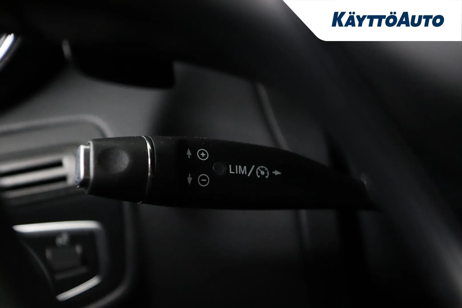 MERCEDES-BENZ GLC FNU-319 carousel image