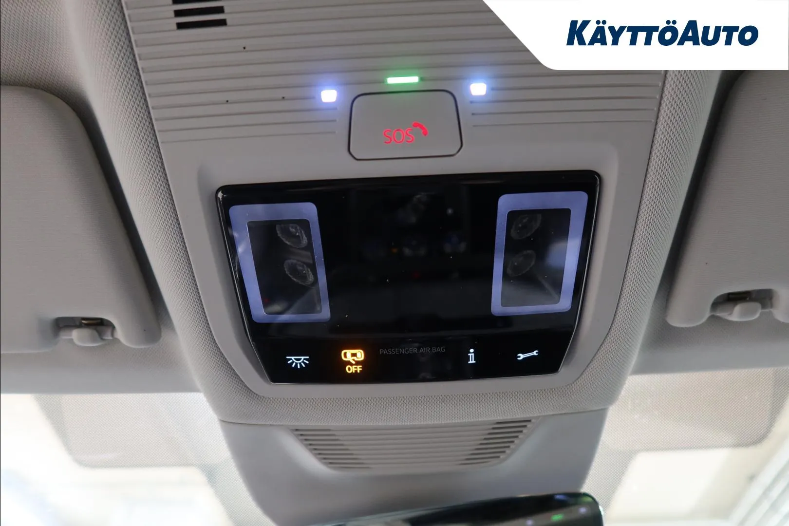 Skoda Superb JNH-497 carousel image