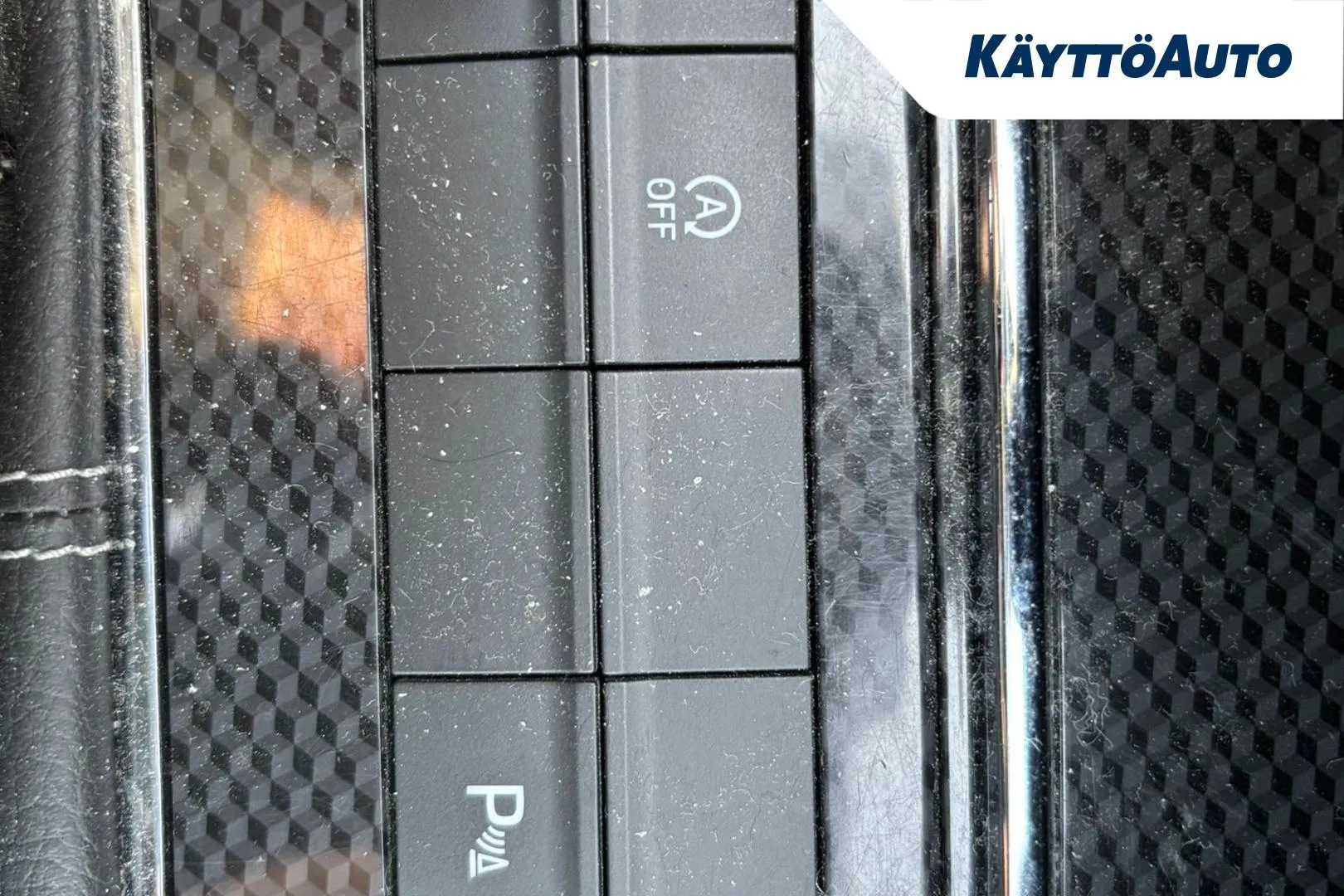 Skoda Octavia FNY-479 carousel image