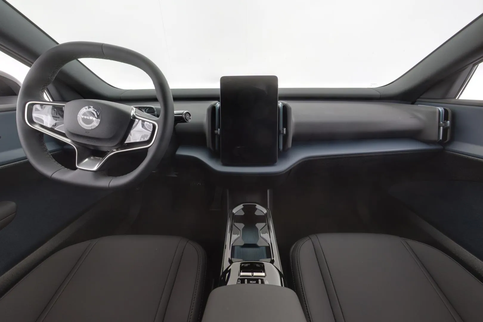 Volvo EX30 YMJ-663 carousel image