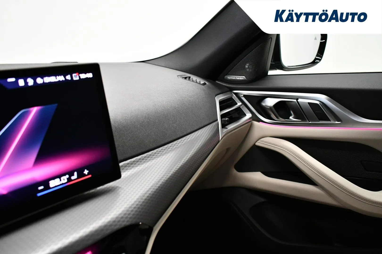BMW i4 XTS-226 carousel image