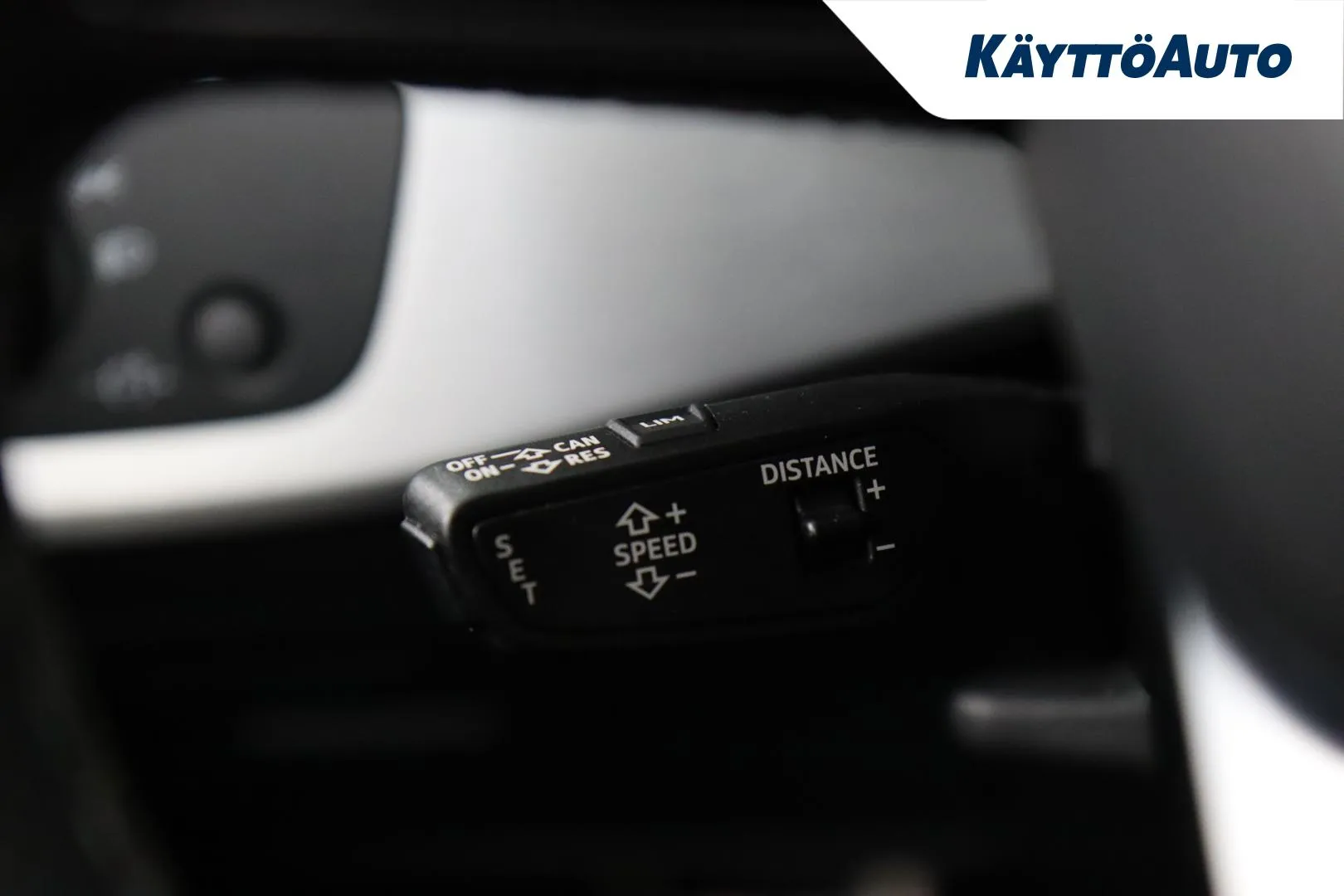 Audi A4 JLY-567 carousel image