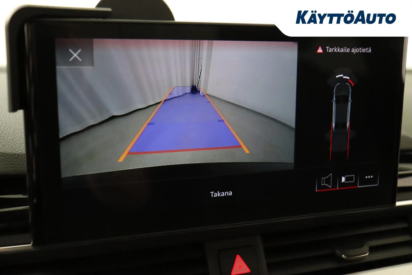 Audi A4 JLY-567 carousel image