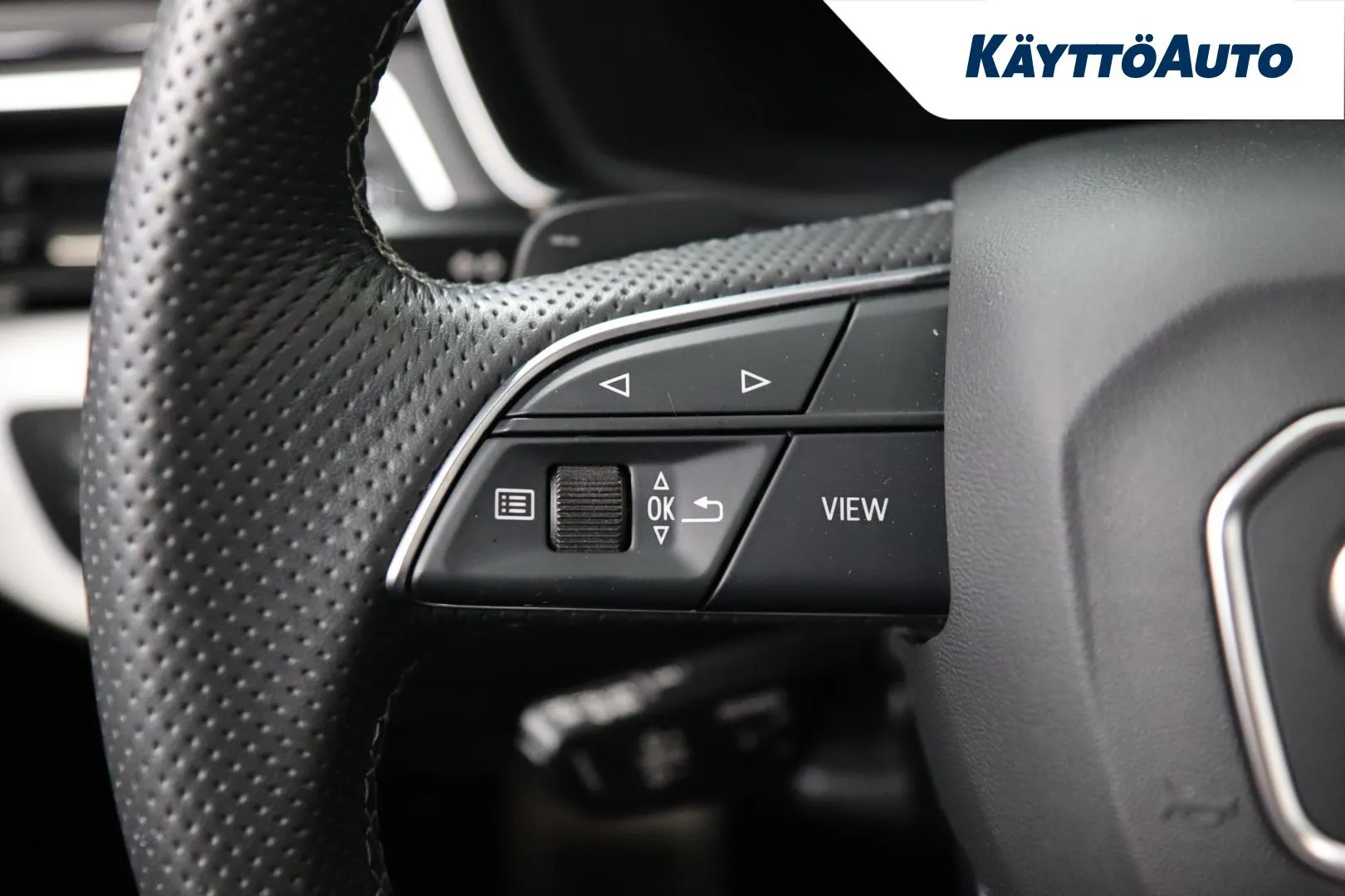 Audi A4 JLY-567 carousel image