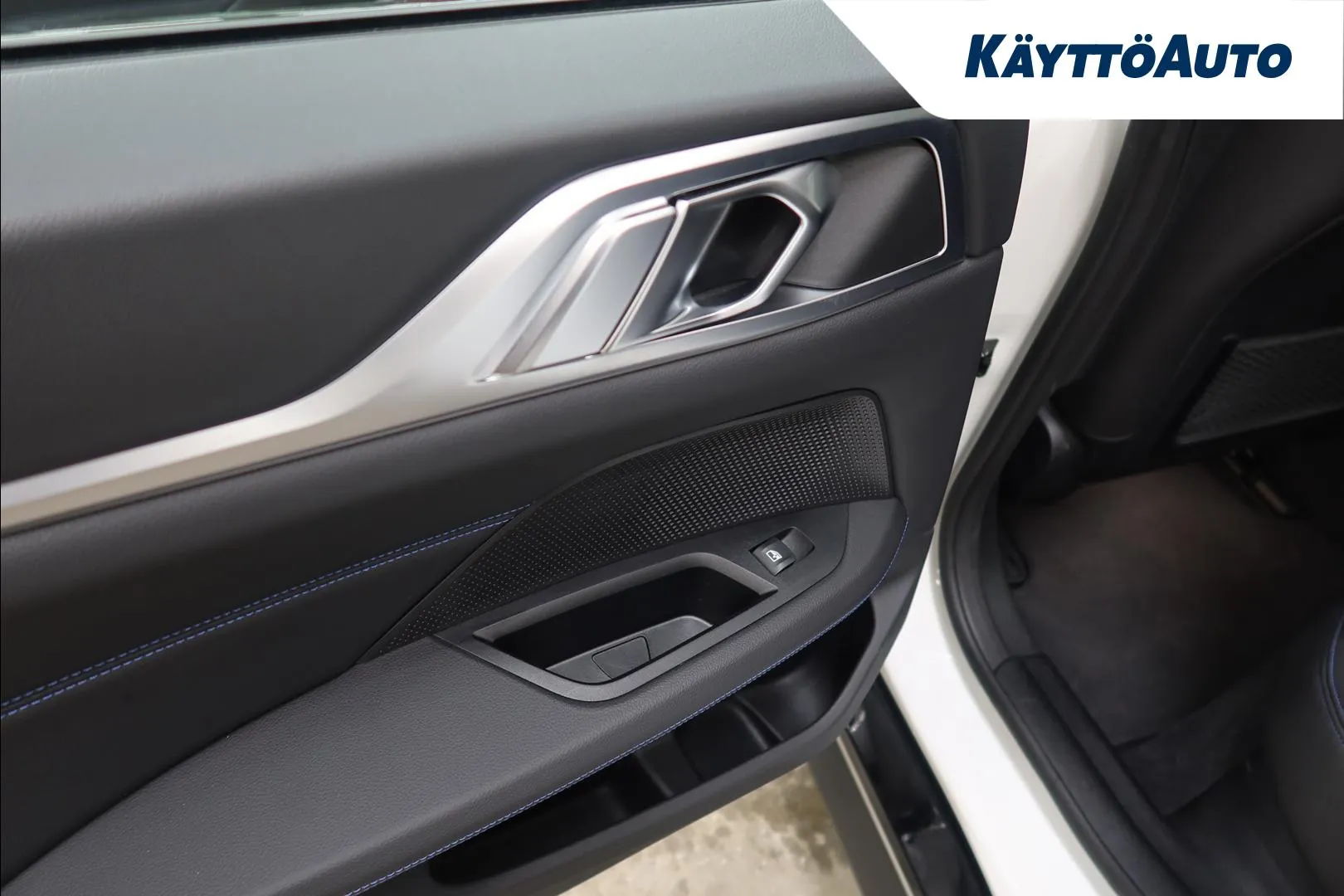 BMW i4 XTS-601 carousel image