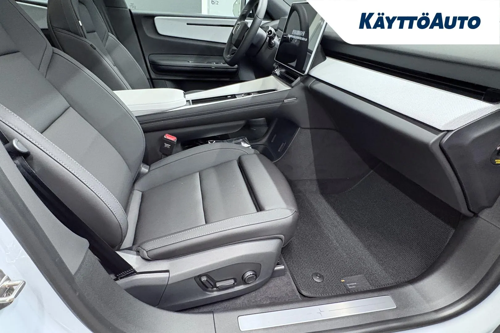 Polestar 4 KXP-722 carousel image