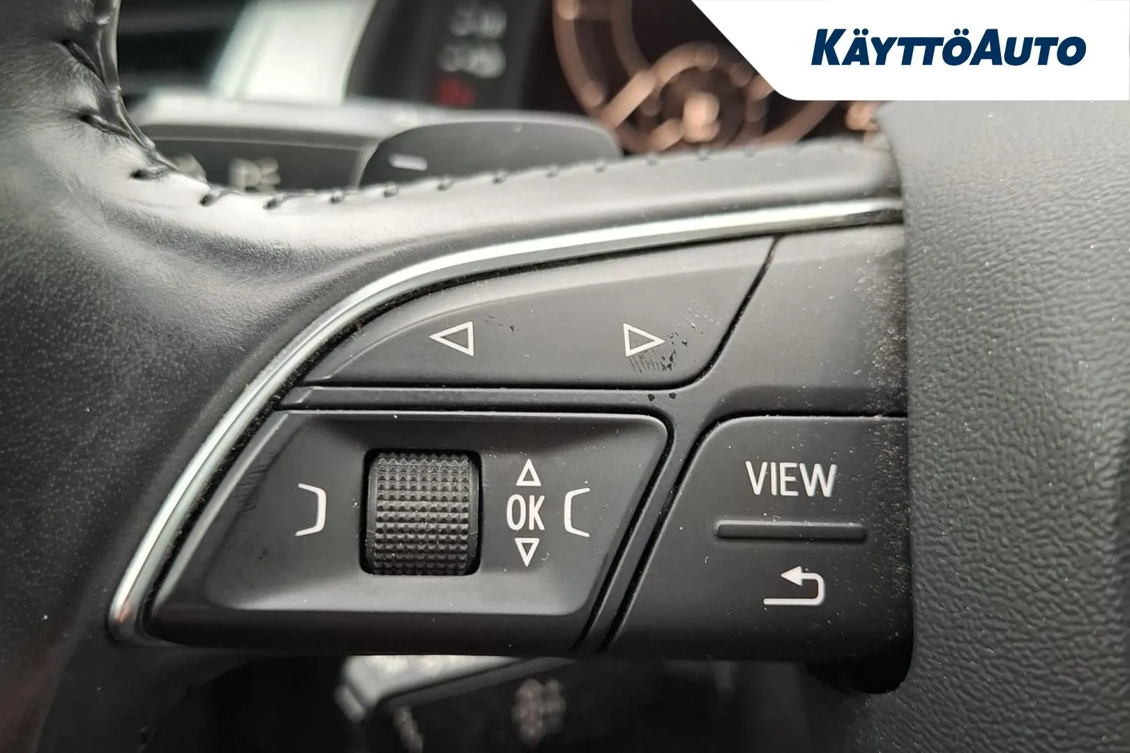 AUDI Q7 JKG-811 carousel image