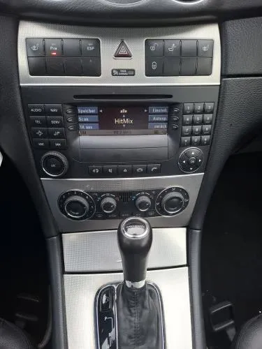 MERCEDES-BENZ CLK JLR-697 carousel image